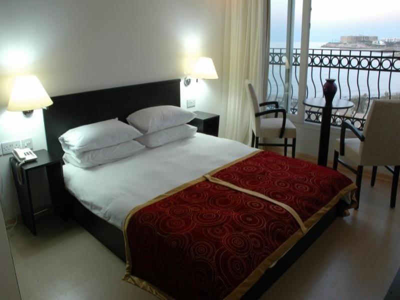 Ada Beach Hotel Karavas  Exterior photo