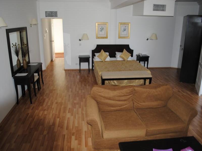 Ada Beach Hotel Karavas  Exterior photo