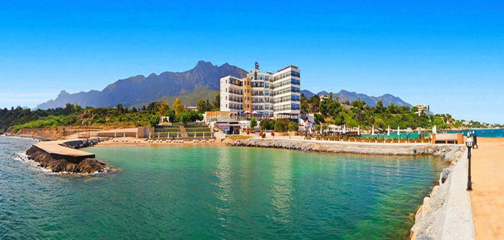 Ada Beach Hotel Karavas  Exterior photo